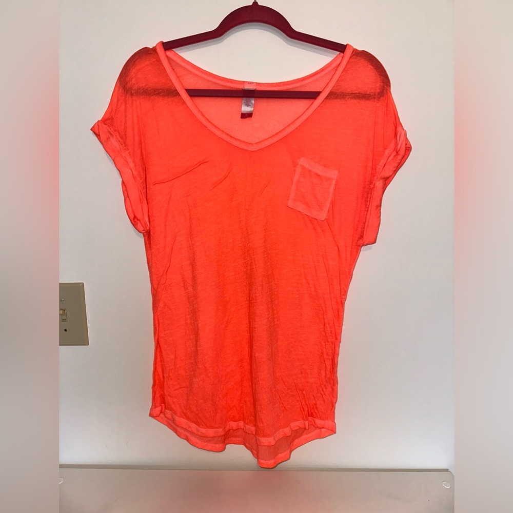 Women’s Bright Coral Top